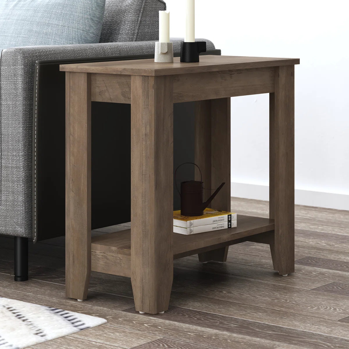 Furniture: Knotty Oak Side Table