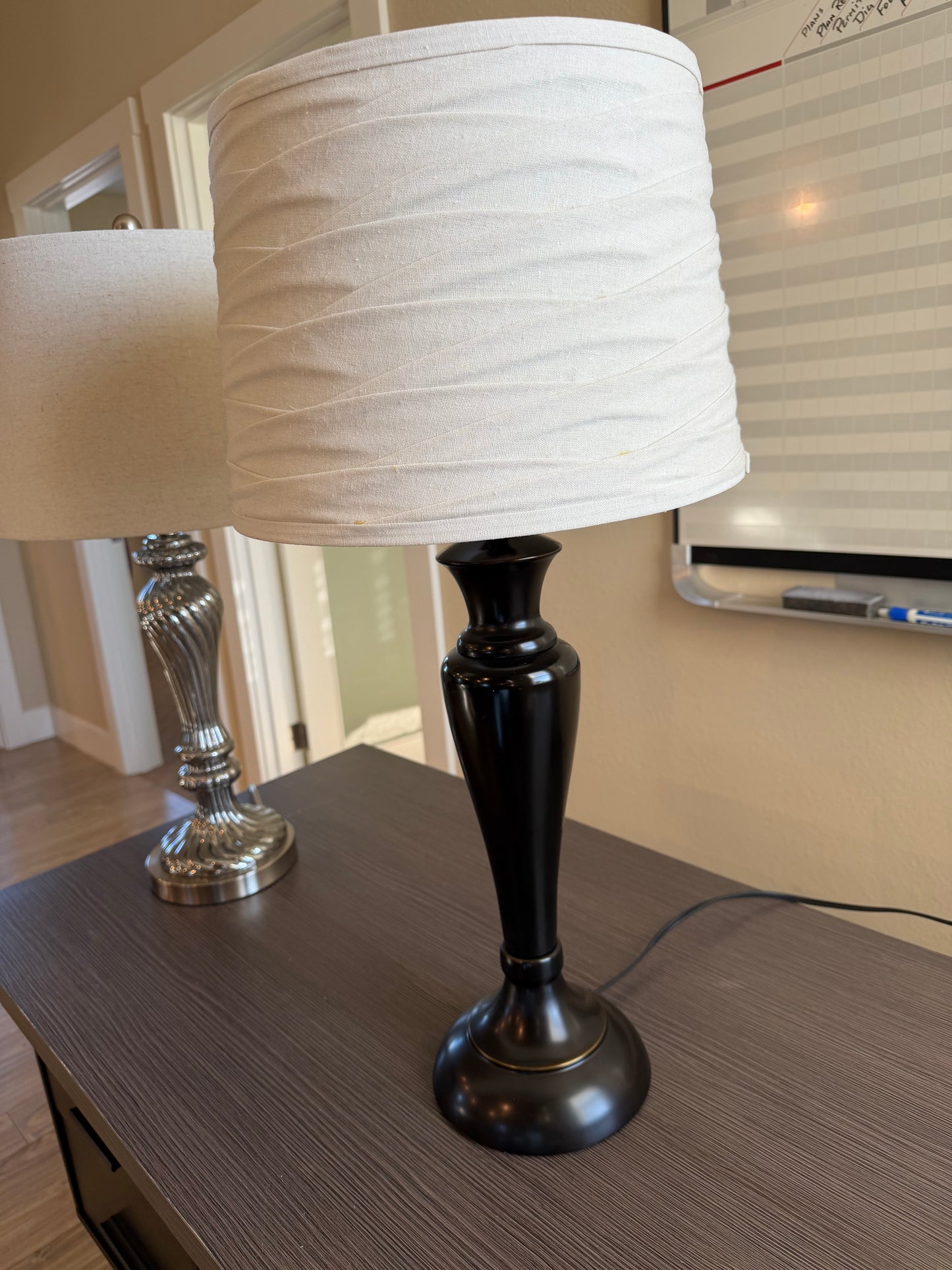 Lamps: 26 in tall